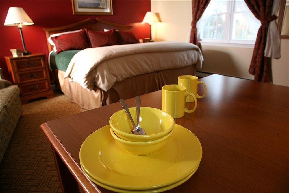 Hotel Pelham On Main West Dennis Esterno foto