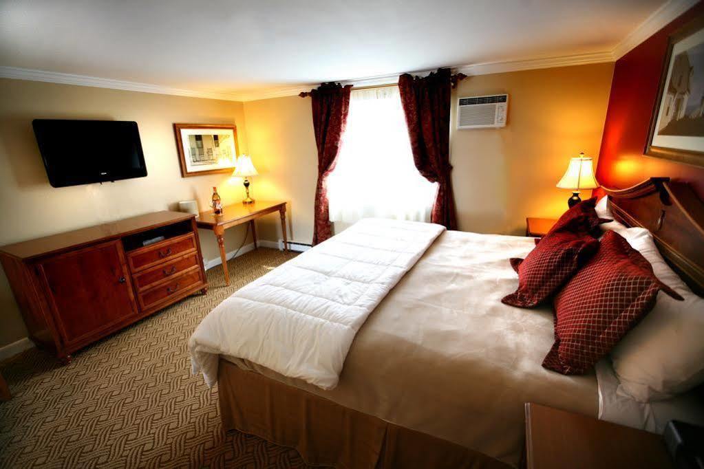 Hotel Pelham On Main West Dennis Esterno foto